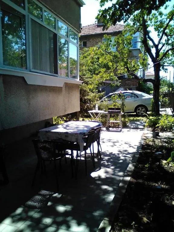 Viki Hotel Burgas Guest house